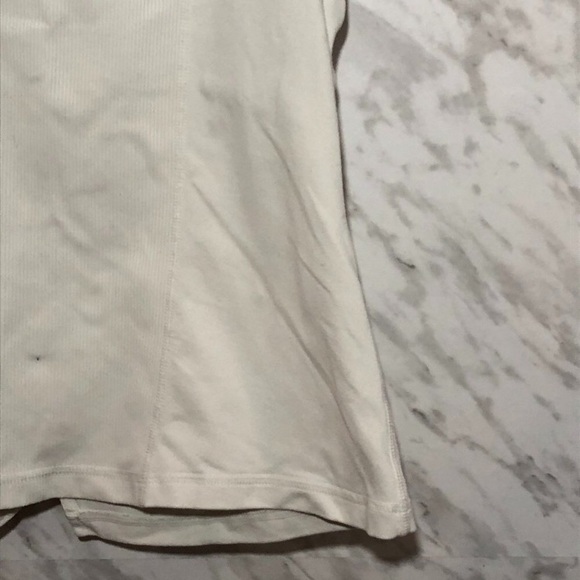 White Lululemon Tank Top - Picture 4 of 4